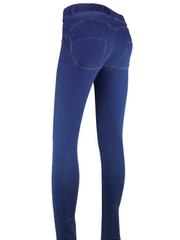 Load image into Gallery viewer, Low Waist Booty Popping Jeans
