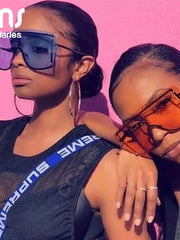 Load image into Gallery viewer, Oversized Gradient Glasses
