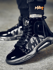 Load image into Gallery viewer, Sneakers
