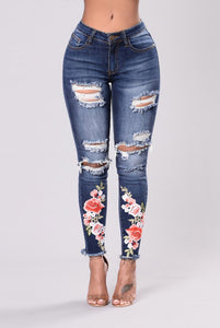 Ripped Jeans Embroidered 