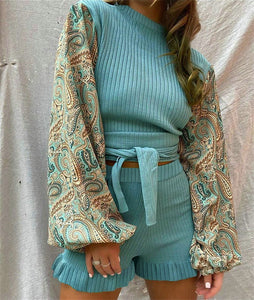 Two-Piece Short and Lantern Sleeve Top Set