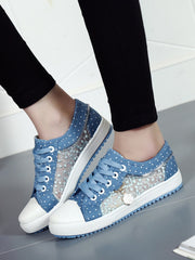 Load image into Gallery viewer, Lace &amp; Canvas Sneakers
