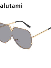 Load image into Gallery viewer,  Vintage Shield Sunglasses For Women