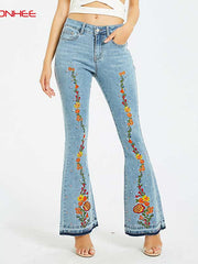 Load image into Gallery viewer, Embroidered Flare Legs  Jeans
