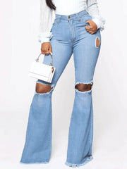 Load image into Gallery viewer, Jeans w/ Flared Legs
