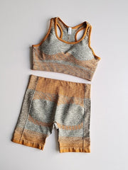 Load image into Gallery viewer, Long Sleeve Top &amp; Legging Fitness Outfit
