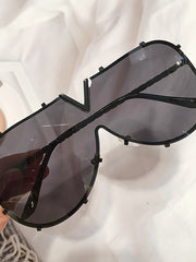 Load image into Gallery viewer,  Vintage Shield Sunglasses For Women
