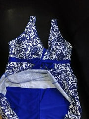 Load image into Gallery viewer, Swimwear
