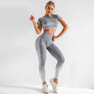 Long Sleeve Top & Legging Fitness Outfit