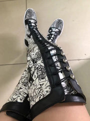 Load image into Gallery viewer, High Boots With Spikes
