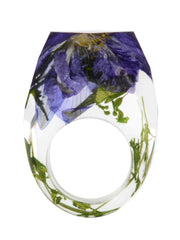 Load image into Gallery viewer, Handmade Dried Flower Resin Ring 
