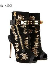 Load image into Gallery viewer, High Heels with Gold Buckle
