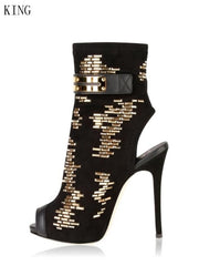 Load image into Gallery viewer, High Heels with Gold Buckle
