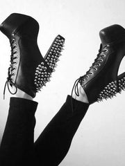 Load image into Gallery viewer, Chunky High Heel With Spikes