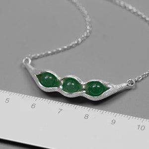 925 Sterling Silver Handmade Green Stone Pea Pods Necklace 