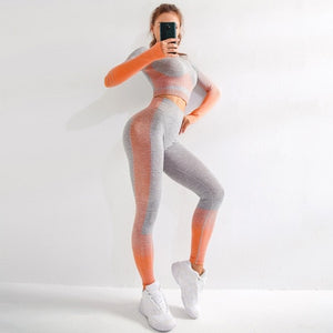 Long Sleeve Top & Legging Fitness Outfit