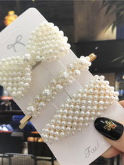 Load image into Gallery viewer, Handmade Pearl Hair Clips
