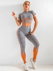 Load image into Gallery viewer, Long Sleeve Top &amp; Legging Fitness Outfit
