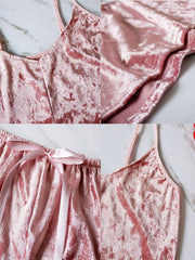 Load image into Gallery viewer, Velvet Two Piece Loungewear
