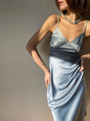 Load image into Gallery viewer, Elegant Dress.
