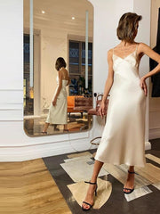 Load image into Gallery viewer, Elegant Dress.
