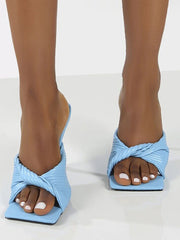 Load image into Gallery viewer, Twisted Heels
