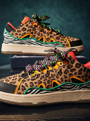 Load image into Gallery viewer, Sneaker
