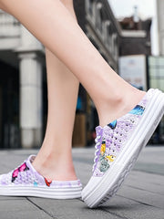 Load image into Gallery viewer, Slippers
