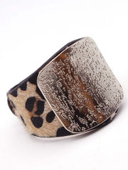 Load image into Gallery viewer, Bracelet
