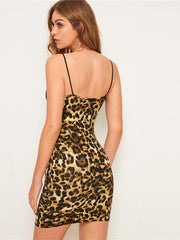 Load image into Gallery viewer, Leopard Printed Sleeveless Dress - vendach
