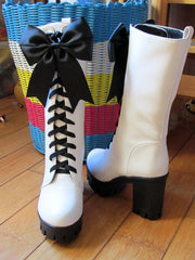 Load image into Gallery viewer, Lace-Up Chunky Heel Boots
