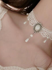 Load image into Gallery viewer, Lace Choker
