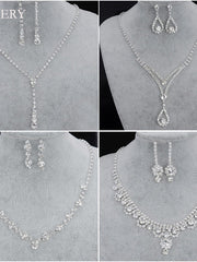 Load image into Gallery viewer, Rhinestone Necklace &amp; Earrings Set
