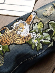 Load image into Gallery viewer, Embroidered Jeans
