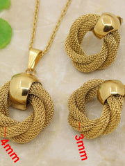 Load image into Gallery viewer, Pendant Necklace And Earrings
