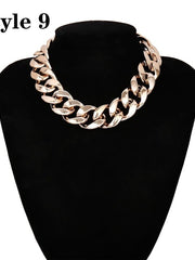 Load image into Gallery viewer, Assorted Chunky Necklaces
