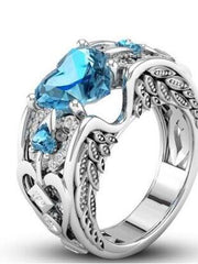 Load image into Gallery viewer, Heart Shaped Engagement Ring
