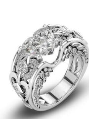 Load image into Gallery viewer, Heart Shaped Engagement Ring
