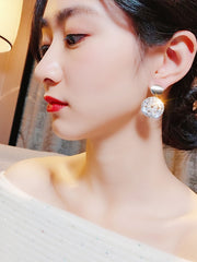 Load image into Gallery viewer, Rhinestone Earrings
