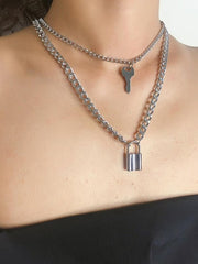 Load image into Gallery viewer, Assorted Pendant Necklaces
