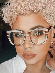 Load image into Gallery viewer, Big Frame Retro  Glasses
