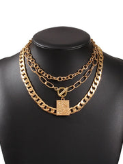 Load image into Gallery viewer, Assorted Necklaces
