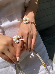 Load image into Gallery viewer, Assorted Floral Jewelry
