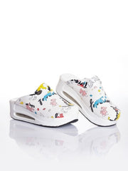 Load image into Gallery viewer, Clogs
