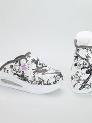 Load image into Gallery viewer, Clogs
