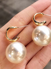 Load image into Gallery viewer, Oversized Pearl Drop Earring

