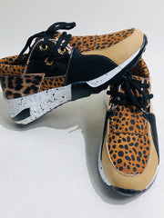 Load image into Gallery viewer, Lace-Up Sneakers
