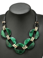 Load image into Gallery viewer, Vintage Necklace
