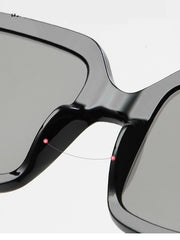 Load image into Gallery viewer, Oversized Square Sunglasses
