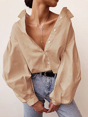 Load image into Gallery viewer, Vintage Style Blouse
